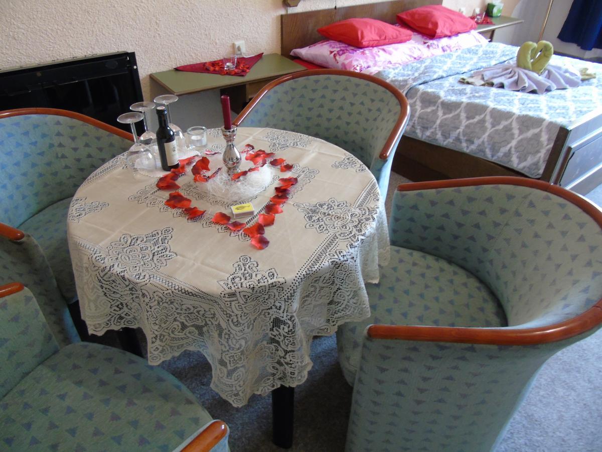 Gl Hotel Trutnov Ngoại thất bức ảnh