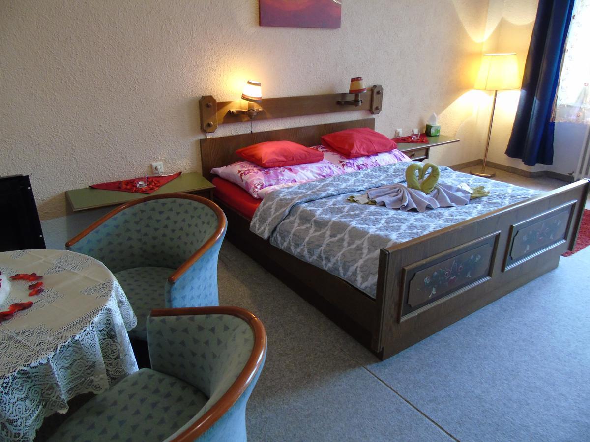 Gl Hotel Trutnov Ngoại thất bức ảnh