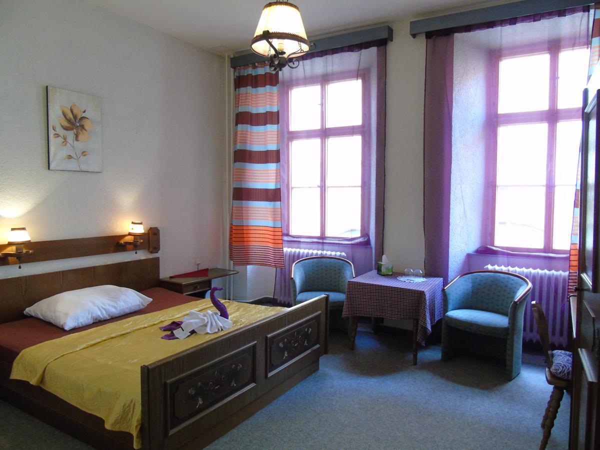 Gl Hotel Trutnov Ngoại thất bức ảnh