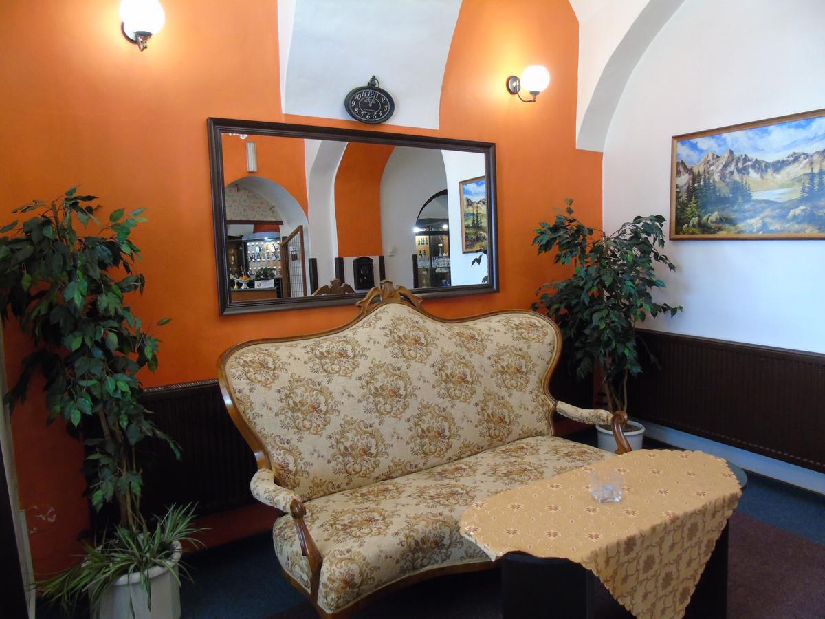 Gl Hotel Trutnov Ngoại thất bức ảnh